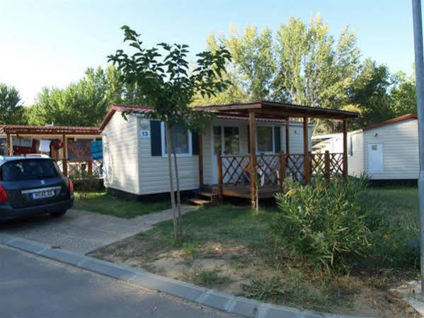 Valamar Camping San Marino Лопар Экстерьер фото